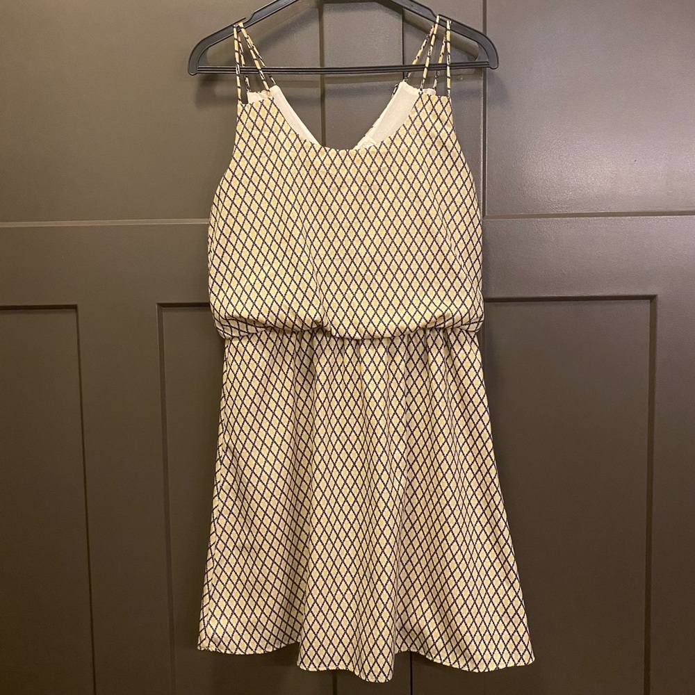 Pattern Dress Beautiful Details